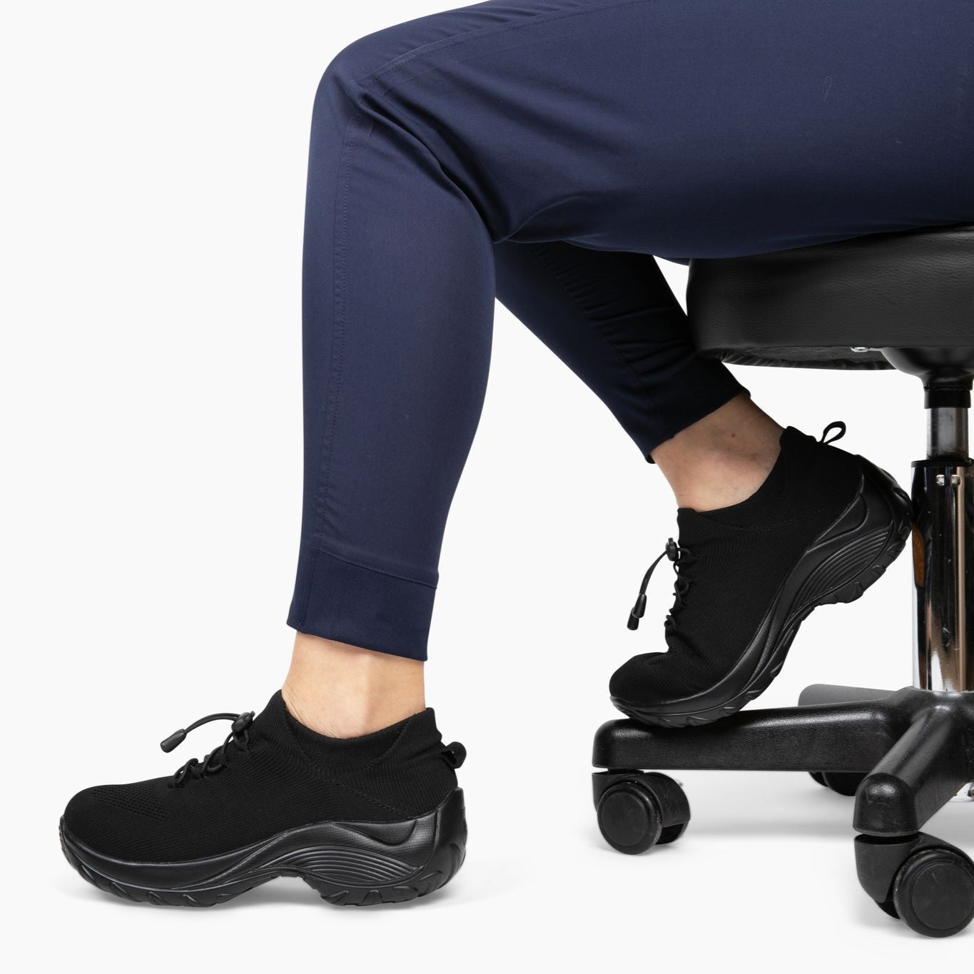 OrtoFlex™ – Ortopediske sko som gir lindring for fotsmerter hele dagen